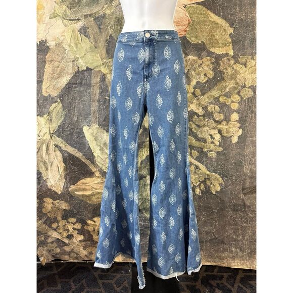 New Free People We The Free Just Float On Flare Jeans Size 26 - Picture 9 of 9
